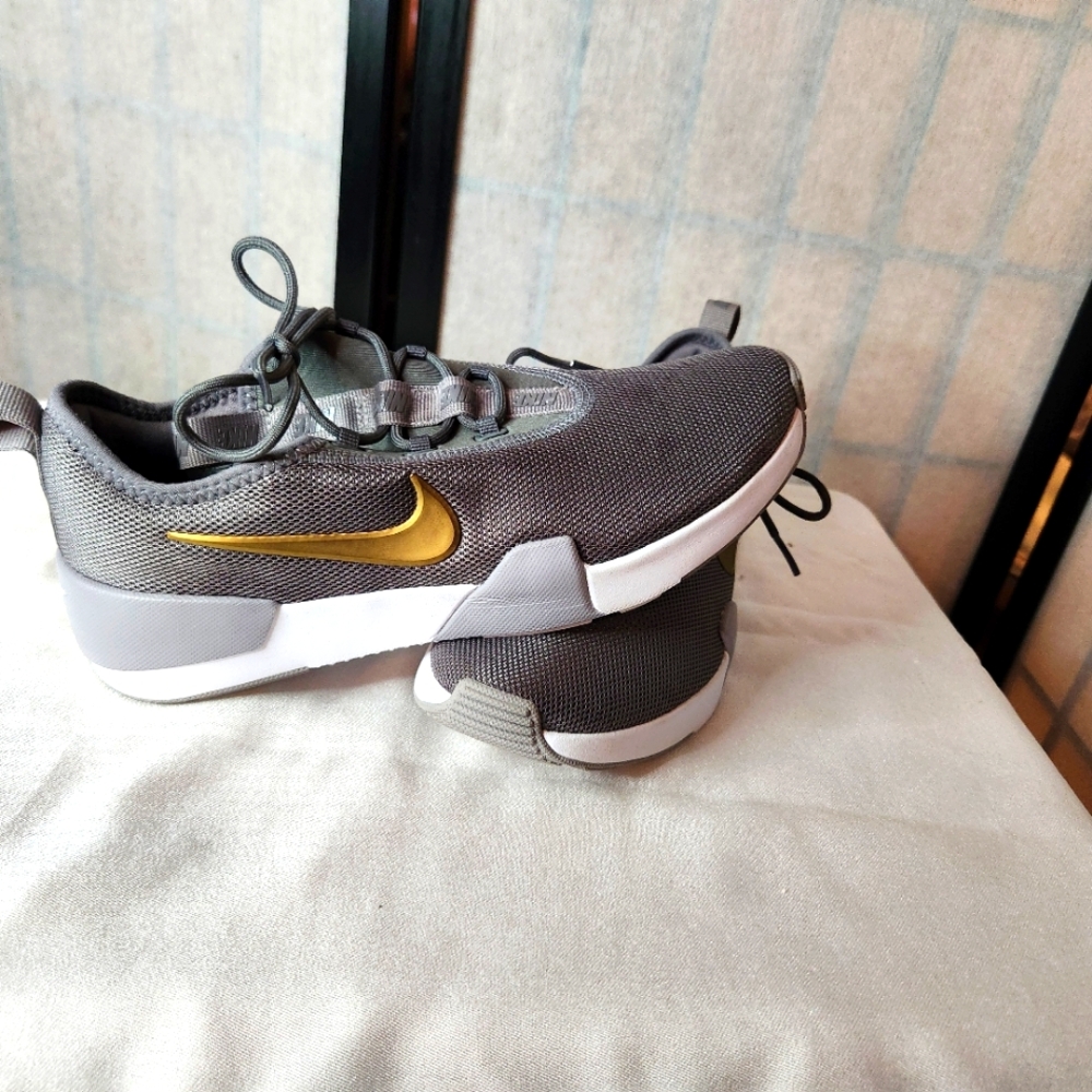 Children's Nike Ashin modern